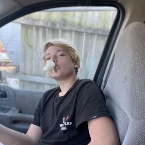 Meet your Posher, Steven